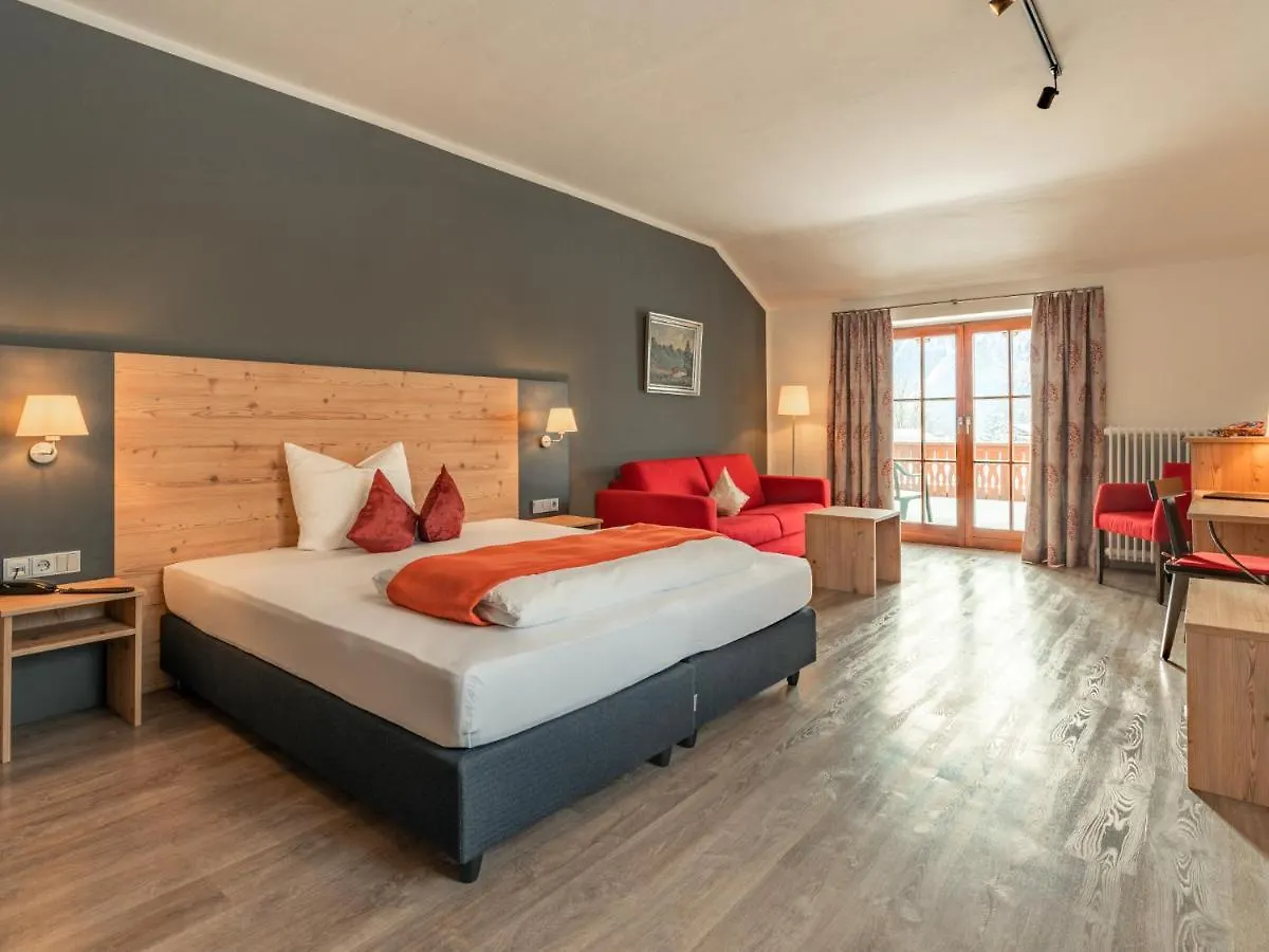 Hotel Heissenhof Inzell 3*,